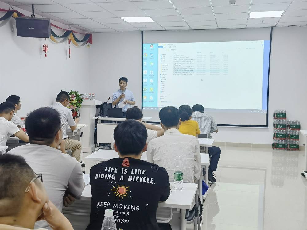 华体会官方版网站登录入口-华体会(中国)药业技术交流会 (3) - 副本.jpg